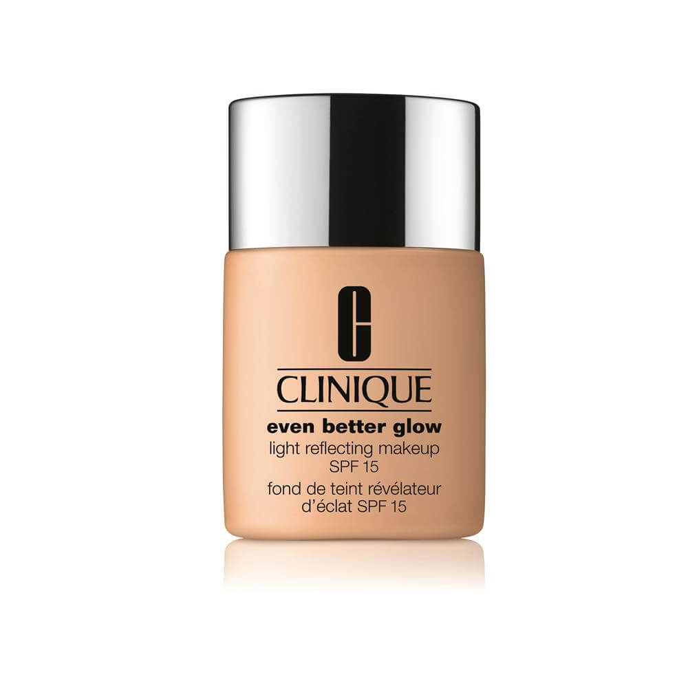 Clinique Even Better Glow Light Reflecting Makeup SPF 15